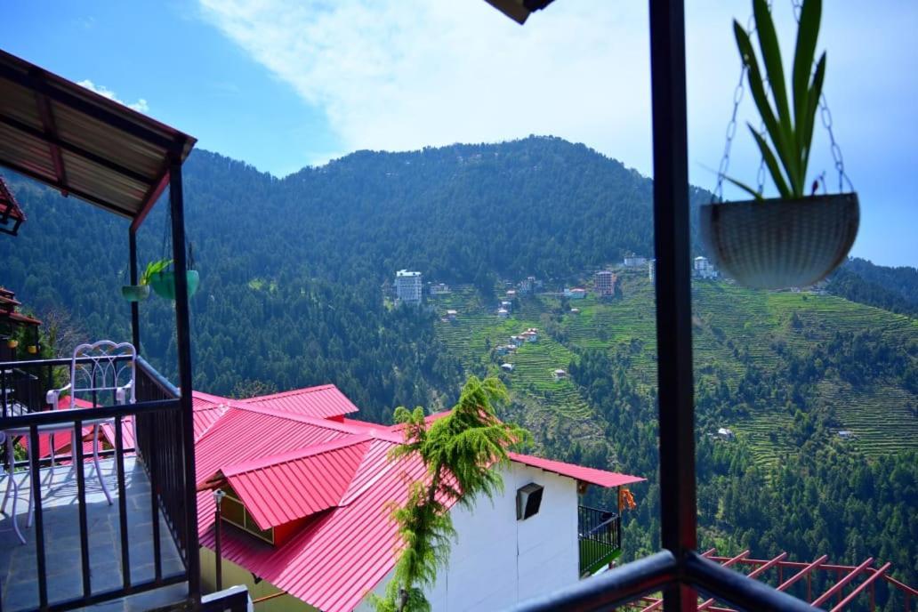 Aamod Resorts Dalhousie ! Luxury Cottage Resort Exterior foto